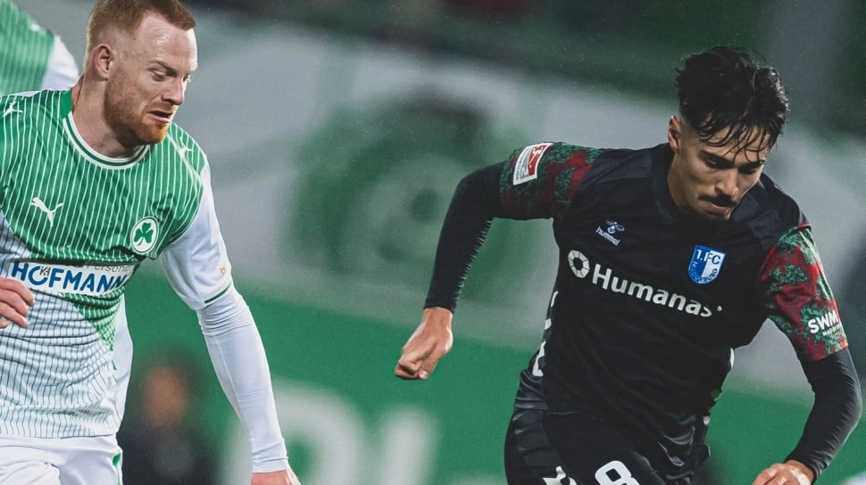 Pengganti Thom Haye Ditemukan! Gelandang Jerman Berdarah Surabaya