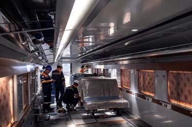 Tiket Kereta Ekonomi Kerakyatan Resmi Dijual Mulai Hari Ini untuk Mudik, Kursi Lebih Nyaman!