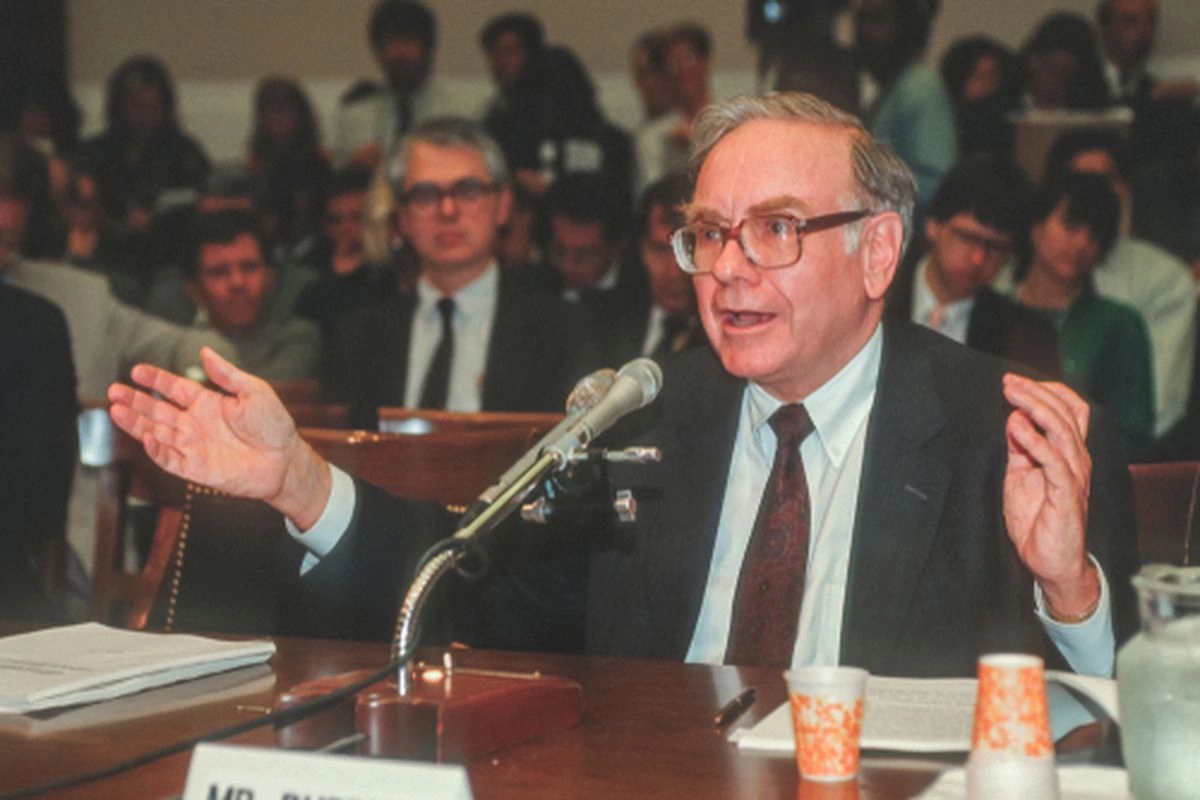 Warren Buffett: 5 Perangkap Mental Ini Bikin Kelas Menengah Sulit Kaya