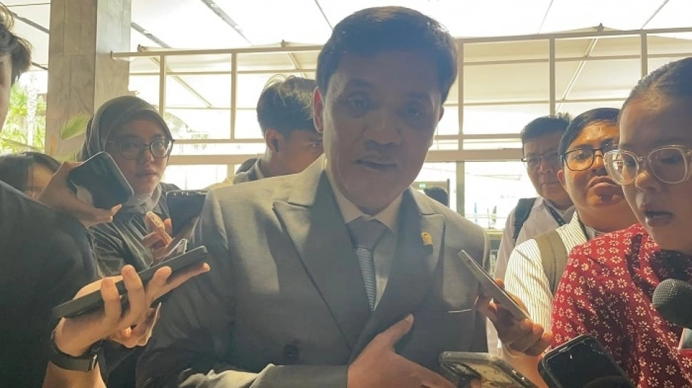 Komisi III DPR RI Sayangkan Guru Honorer di Probolinggo Dipidanakan karena Rangkap Jabatan