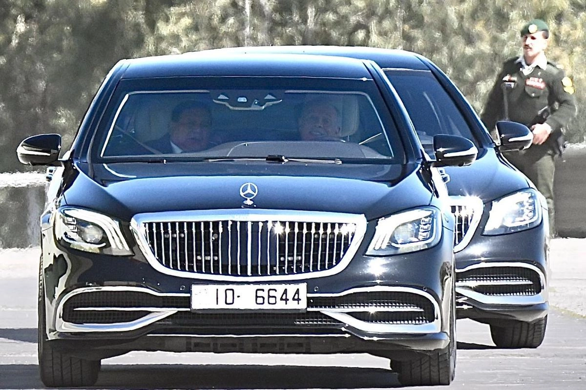 Momen Kehangatan Prabowo dan Raja Abdullah II: Dikawal F-16 hingga Reuni Sahabat Lama