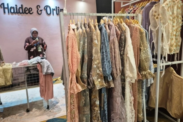 Zyta Delia Bagikan Tips Membeli Baju Lebaran, Jangan Sekadar Pilih Model