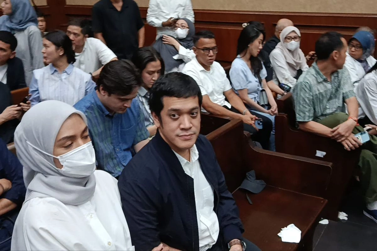 Selain Vonis 15 Tahun, Kerry Adrianto Juga Dihukum Bayar Uang Pengganti Rp 2,9 Triliun