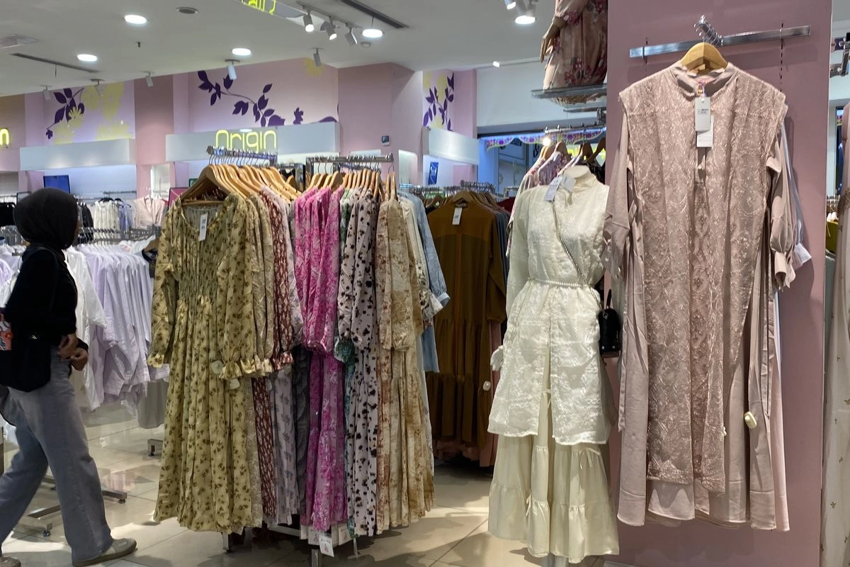 Shimmer dan Katbol Ditinggalkan, Quiet Luxury Jadi Arah Baru Fesyen Lebaran 2026