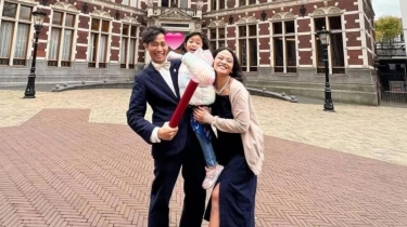 Dwi Sasetyaningtyas Bangga Anak Berpaspor Inggris, Emang Boleh Ortu WNI Pilihkan Anak Jadi WNA?