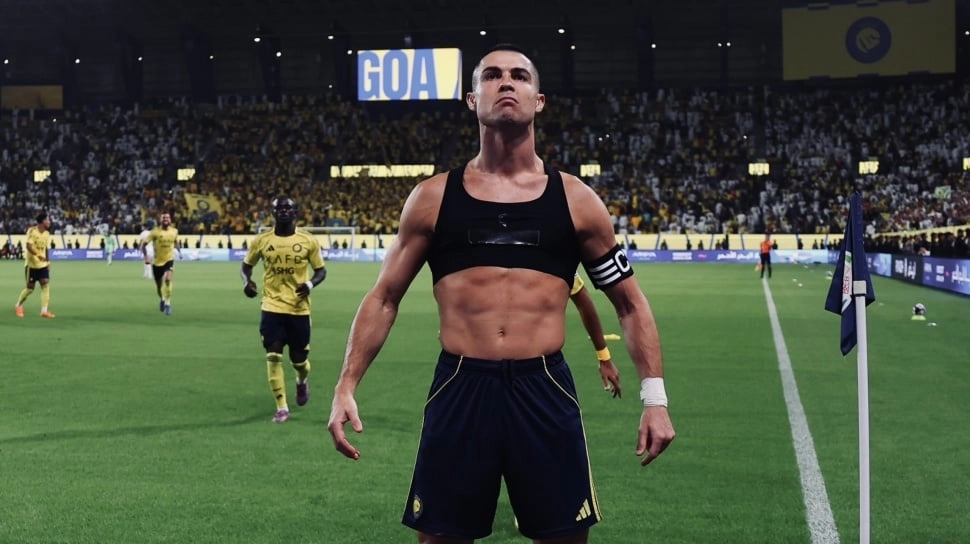 Fantastis! Gaji Setahun Cristiano Ronaldo Bisa Biayai Skuad Almeria Dalam 12 Tahun