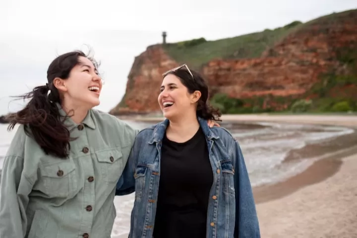 7 Tanda Seseorang Sangat Kesepian tetapi Sangat Pandai Menyembunyikannya Menurut Psikologi