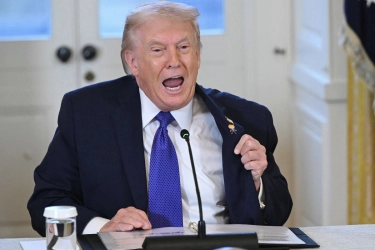 Ngamuk-ngamuk Tak Dibantu Perangi Iran, Trump Sebut NATO Pengecut