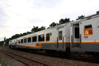 Penumpang Kereta Selama Mudik Hampir 2 Juta, Tiket KA Masih Tersisa 699.000 Kursi