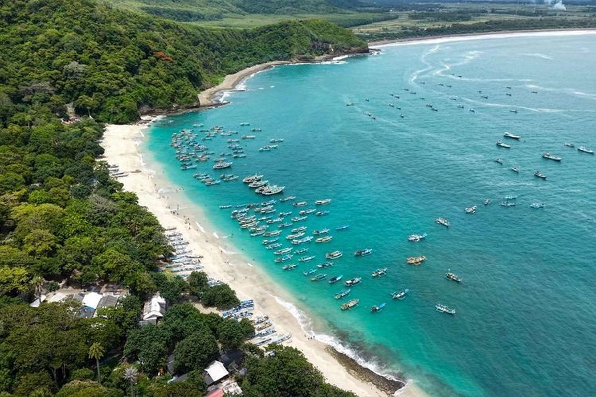 Pilihan Wisata di Jember Saat Libur Lebaran, dari Pantai hingga Air Terjun