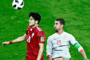 Unggah Foto dengan Penguasa Dubai, Striker Iran Sardar Azmoun Dicoret dari Timnas