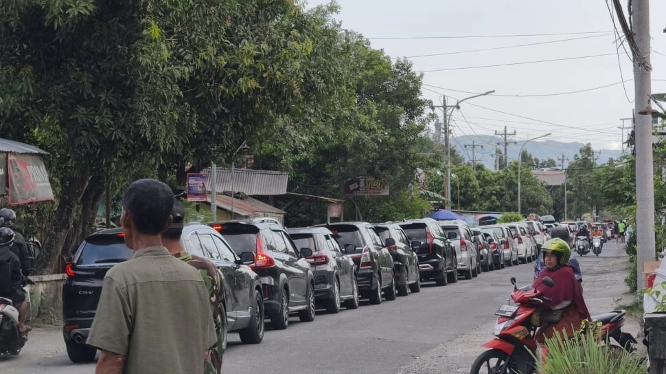Volume Kendaraan Arus Balik Membeludak, GT Purwomartani Kini Dibuka Hingga Pukul 20.00 WIB