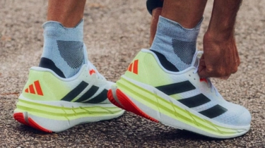 8 Sepatu Lari Diskon di Sports Station: Adidas, Skechers, hingga Reebok Banting Harga