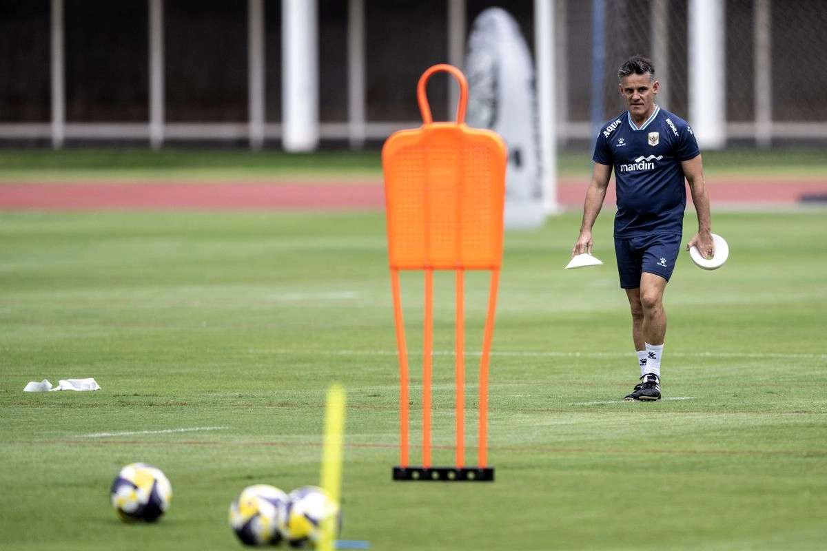 John Herdman Pilih Sadar Diri di Laga Debut Bersama Timnas Indonesia