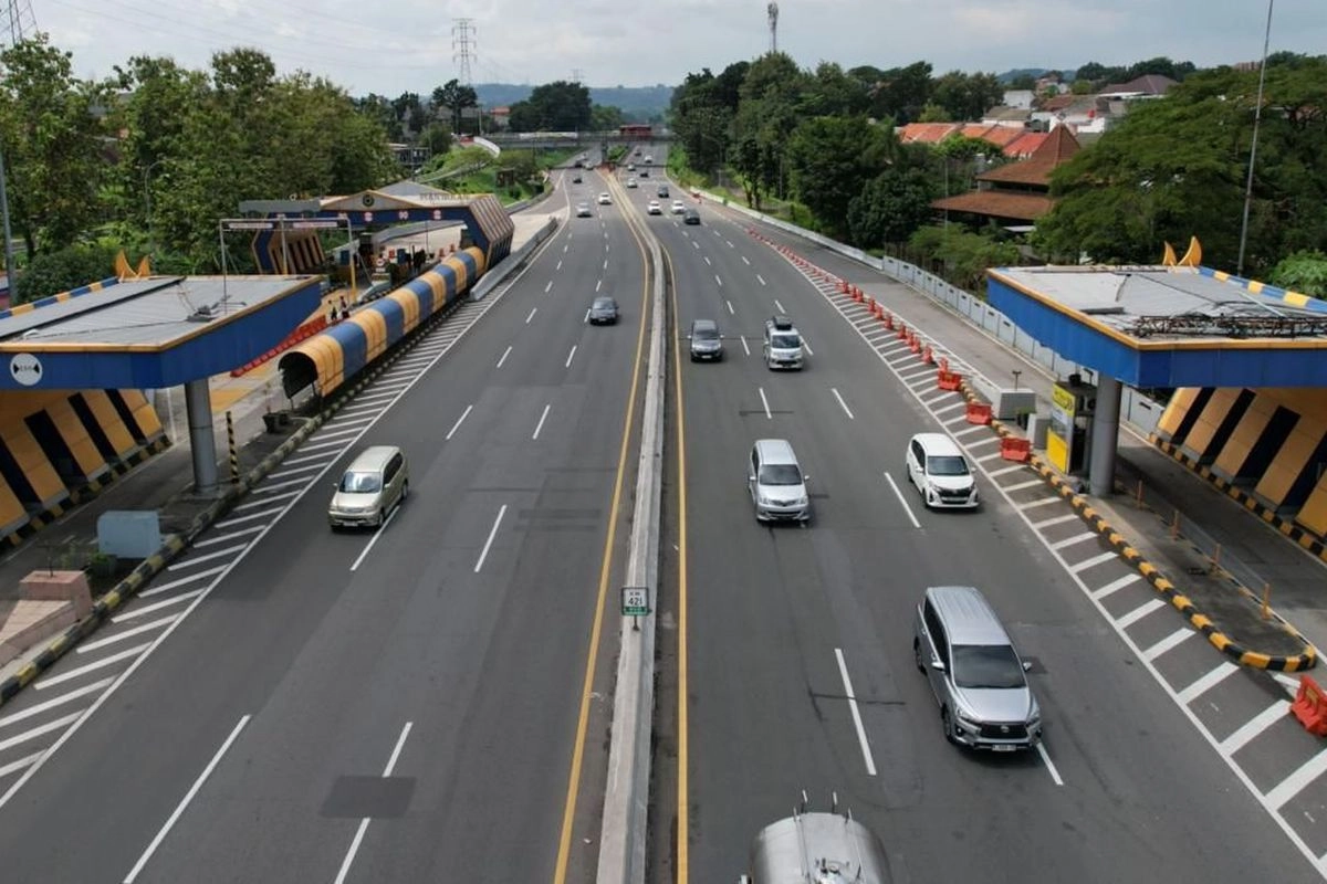 Arus Balik, Jasa Marga Berlakukan One Way Lokal di Tol Semarang KM 425–422