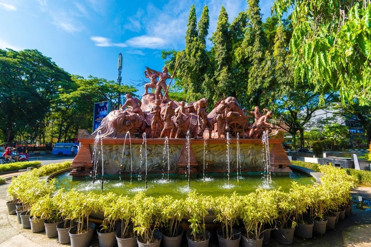 10 Wisata Sejarah di Malang, Ada Museum dan Masjid Tertua
