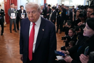 Trump Ejek Kapal Induk Inggris sebagai Mainan, Dianggap Telat Bantu AS Lawan Iran