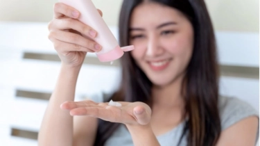5 Body Lotion Wangi Mewah dan Tahan Lama, Bikin Kulit Harum Seharian