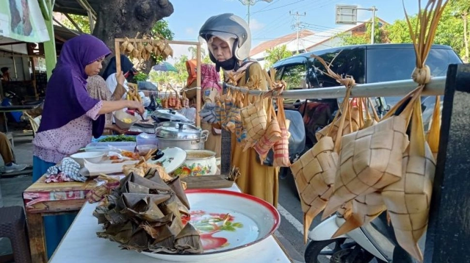 Kapan Lebaran Ketupat 2026? Ini Hukum Merayakannya Menurut Islam