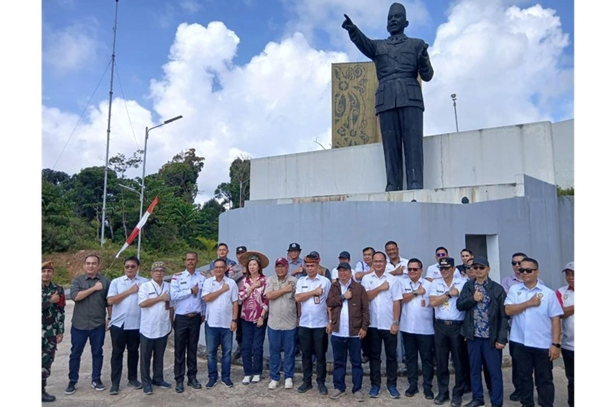 Kunjungi PLBN Long Nawang, Wakil Menteri Digital Sarawak Bahas Penguatan Konektivitas Perbatasan