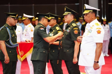 Pengunduran Diri Kepala BAIS TNI, Ksatria atau Tanda Bobroknya Sistem?