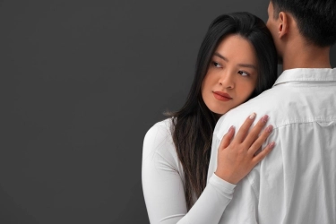 Mengenal Taxi Cab Theory: Alasan Mantan Cepat Nikah usai Putus