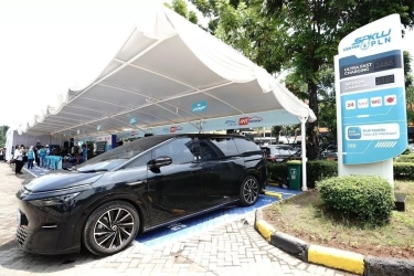 Elektrifikasi Transportasi: Warga Desa Dapat Apa?