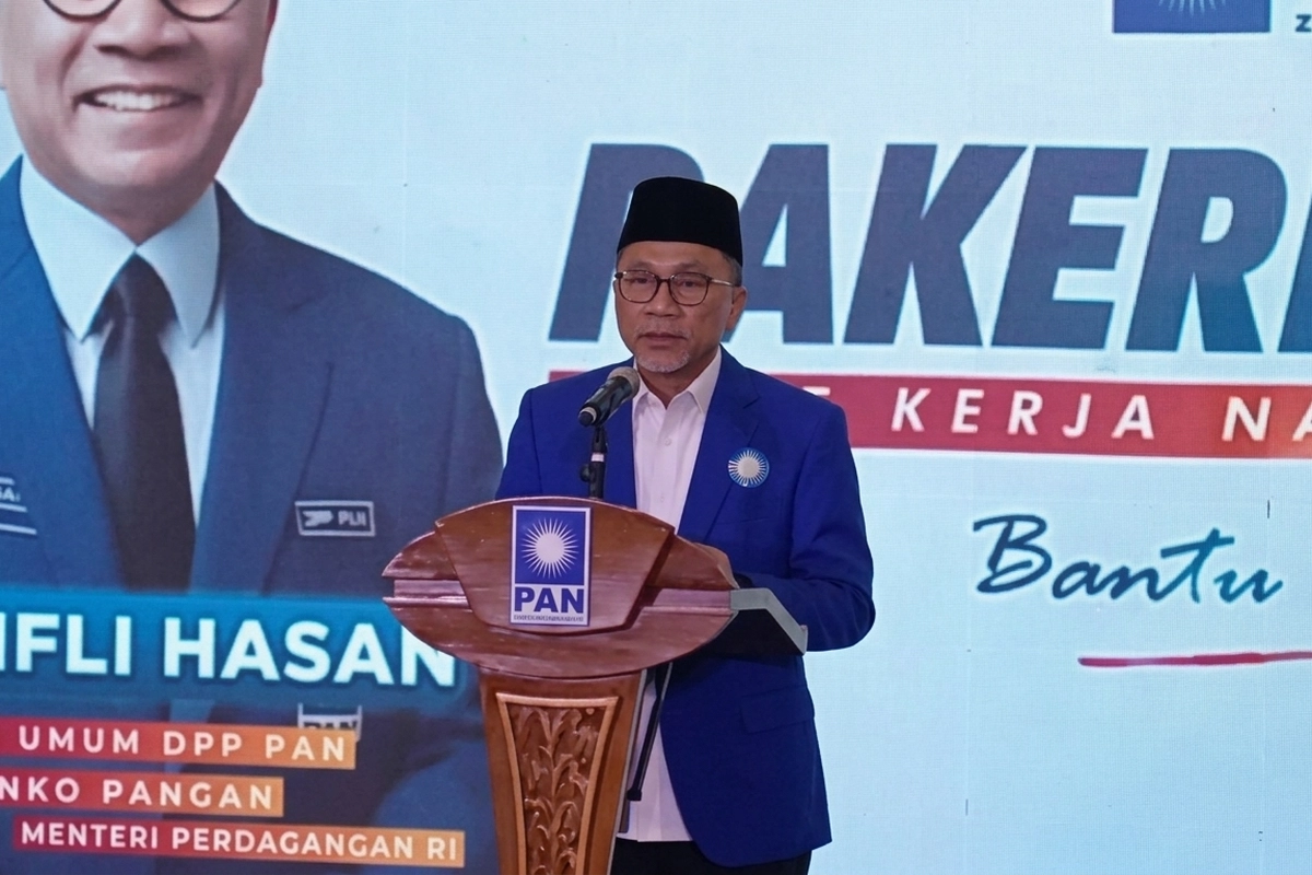 Zulhas: Serangan AS-Israel Biadab di Luar Nalar tapi Kita Tak Bisa Apa-apa