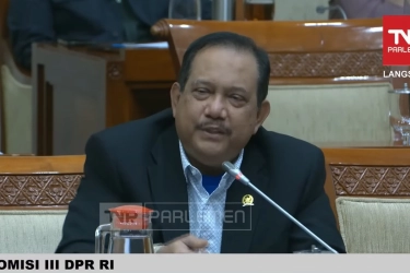 Anggota DPR Khawatir Guru Polri Harus Narik Ojek Sepulang Mengajar