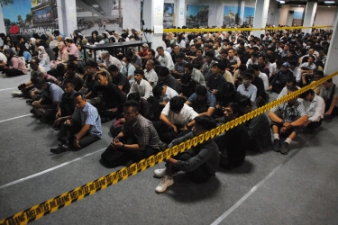 Industrialisasi Minim Keringat