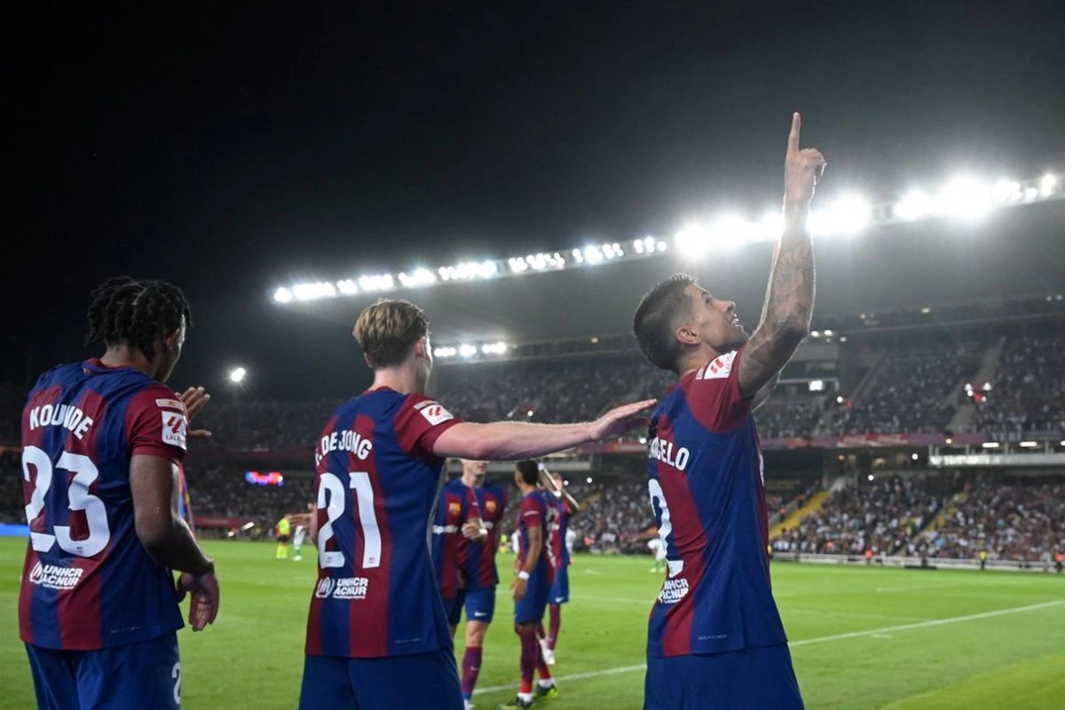 Joao Cancelo Berpeluang Pulang ke Benfica Usai Hengkang dari Barcelona