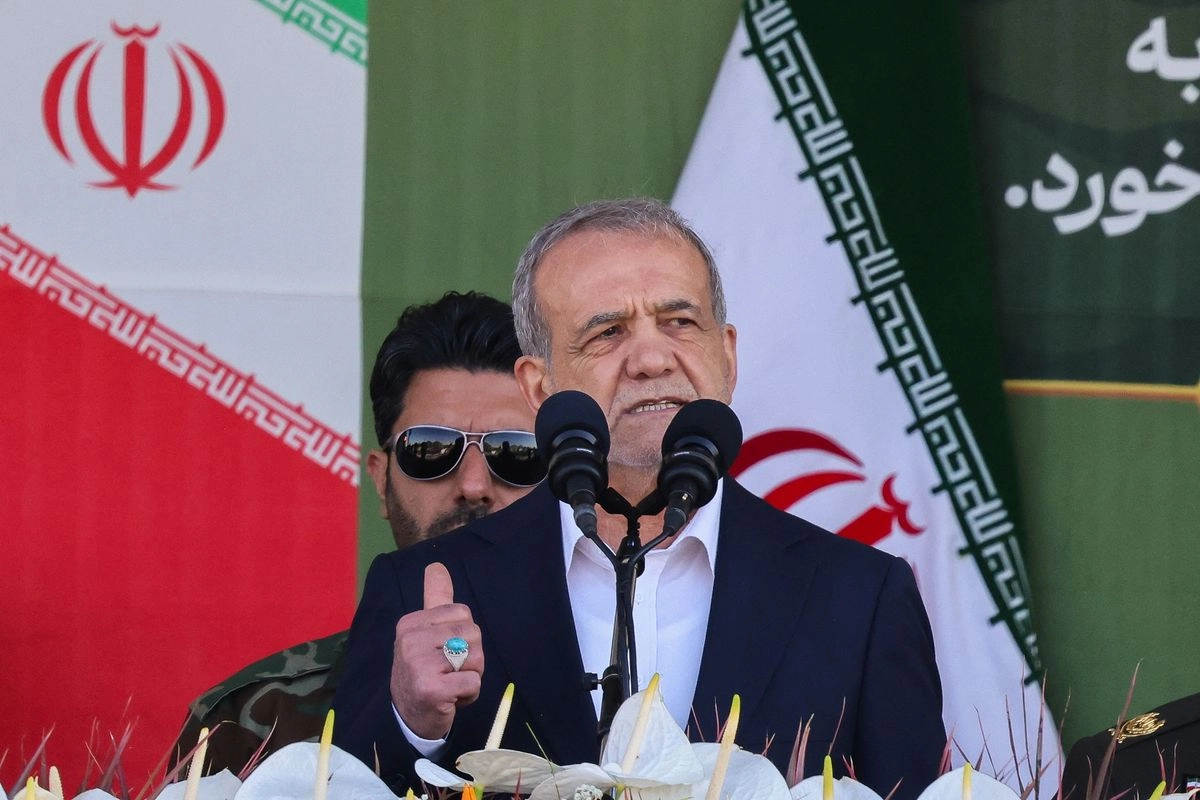 Membedah Surat Terbuka Pezeshkian, Ketika Iran Gugat Logika 'America First' Donald Trump