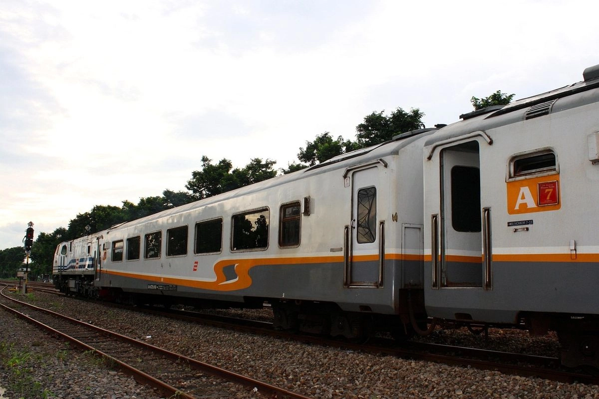 Tiket Kereta Libur Paskah Terjual 557 Ribu, Okupansi Tembus 76,9 Persen