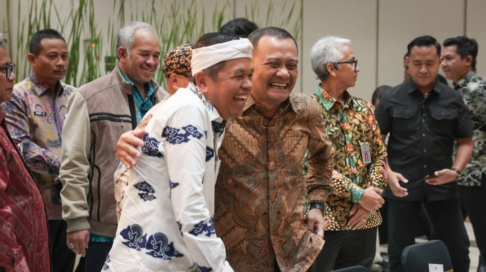 KDM dan Ahmad Luthfi Ketawa Bareng di Jakarta, Netizen Kena Prank Medsos?