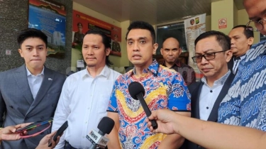 Tak Bisa Hadir Jadi Saksi Kasus Ijazah Jokowi, Aiman Witjaksono Utus Tim Legal Temui Penyidik Polda