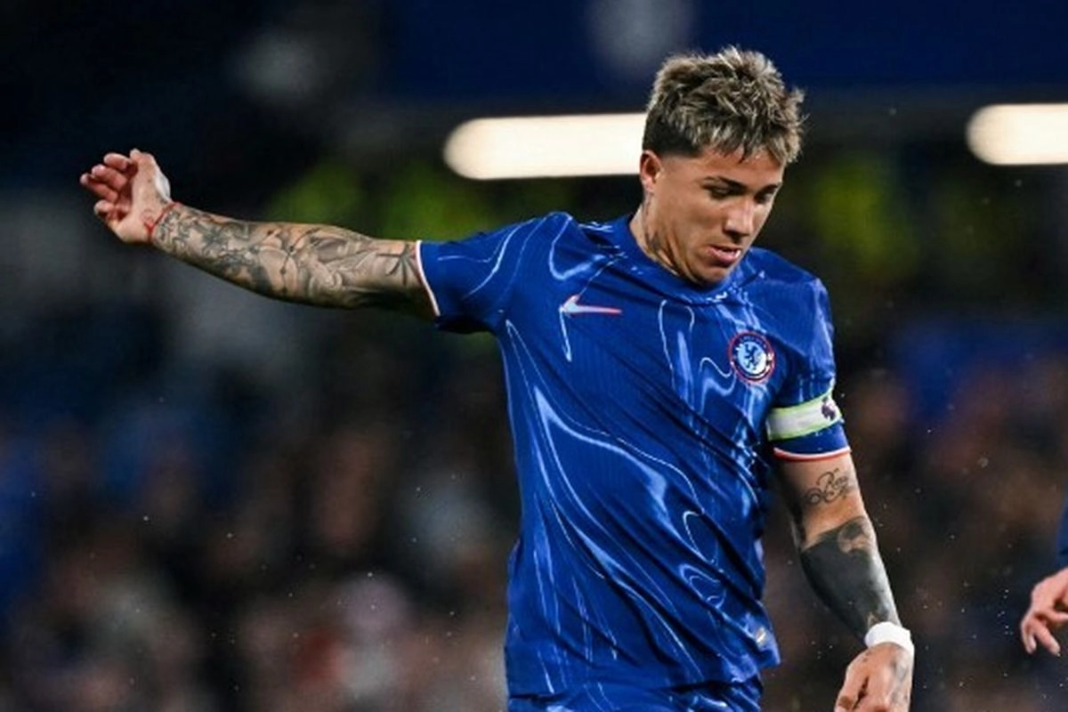 Enzo Fernandez Dihukum Chelsea Buntut Komentar Kontroversial