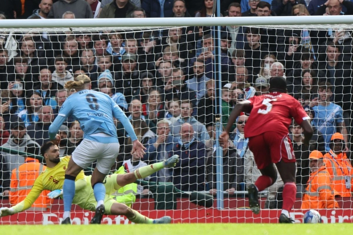 HT Skor Man City Vs Liverpool 2-0, Erling Haaland Cetak Dwi Gol