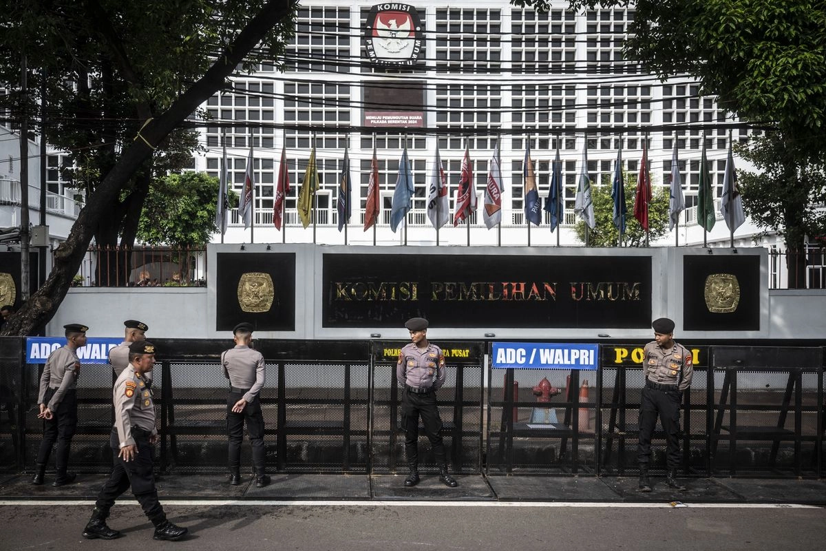 KPU sebagai Cabang Kekuasaan Keempat