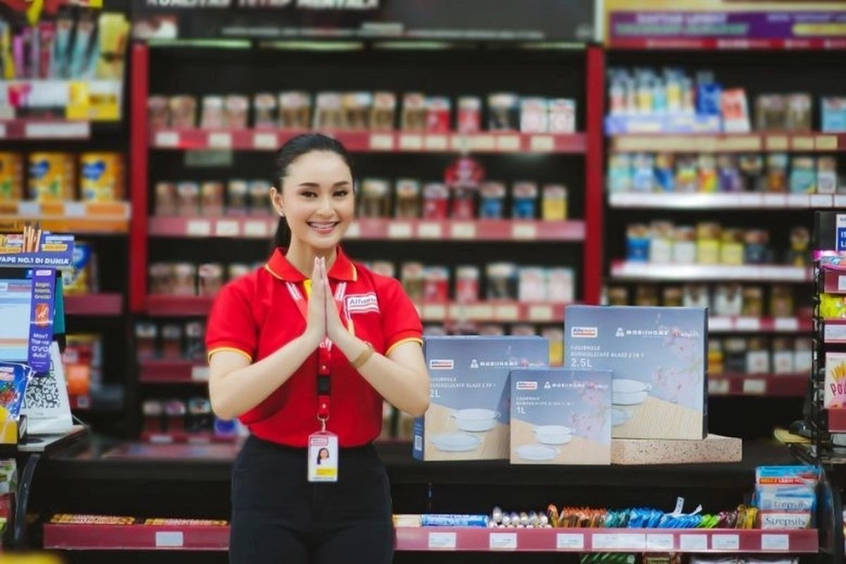 Promo Alfamart dan Indomaret Hari Ini 4 April 2026, Diskon Besar hingga Beli 1 Gratis 1