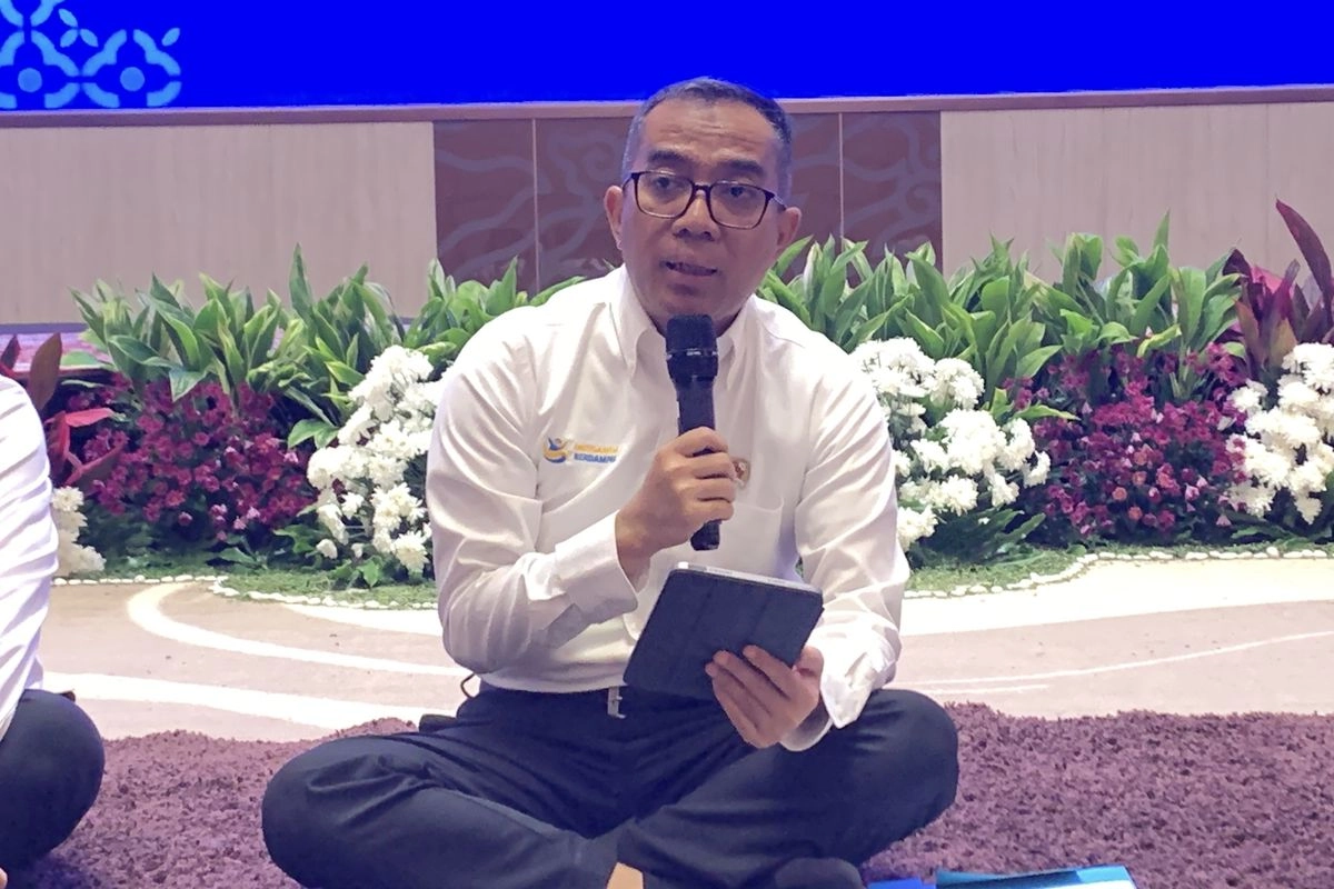 Mendikti Saintek Ajak Warga Kampus Bersepeda atau Jalan Kaki: Bukan Sesuatu yang Rendah