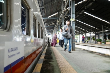 Tarif Khusus Kereta Api April 2026 dari Jogja, Ini Daftar Kereta Go Show dan Harganya