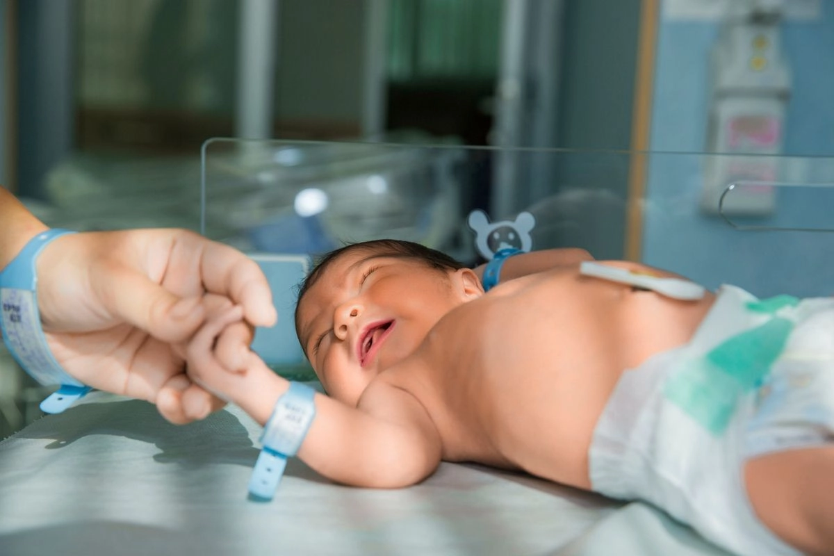 Bayi Baru Lahir Harus Daftar BPJS dalam 28 Hari, Ini Aturannya