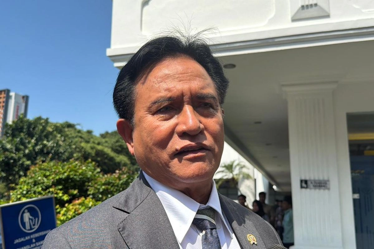Yusril Serahkan Putusan Kasasi Perkara Delpedro Dkk ke MA