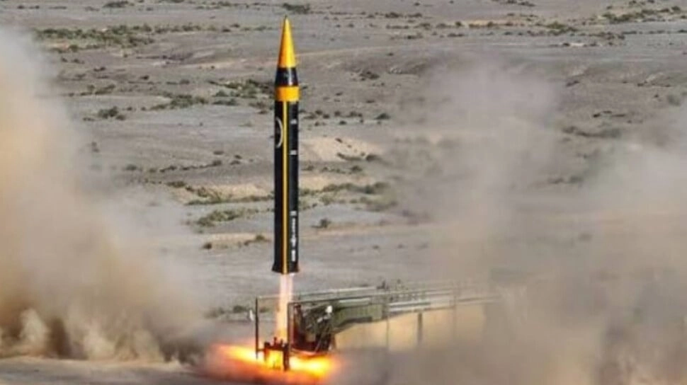 Donald Trump Ancam Habisi Iran dalam Satu Malam, Teheran Siapkan Rudal Besar