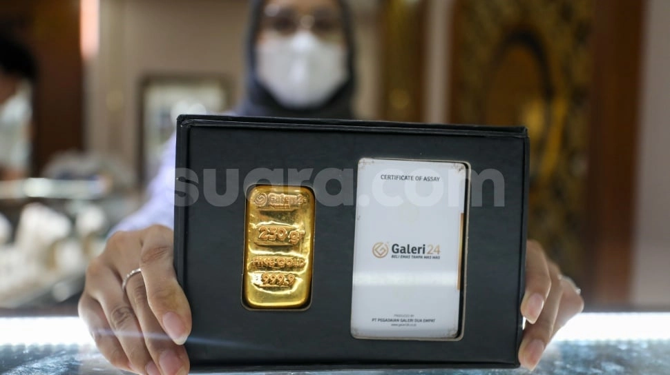 Harga Emas Antam dan Galeri 24 di Pegadaian Turun, UBS Ikutan Anjlok!