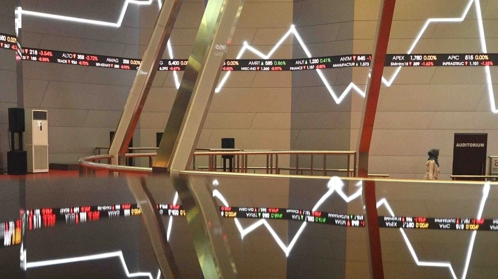 IHSG Justru Melorot di Sesi I, 398 Saham Merah