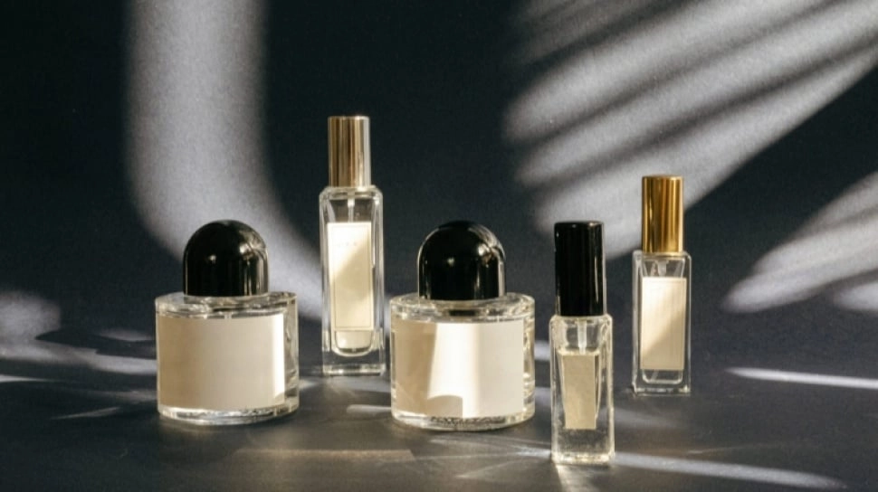 Simpan Parfum Sebaiknya di Mana? Ini 5 Tips Menyimpannya agar Aroma Konsisten dan Awet