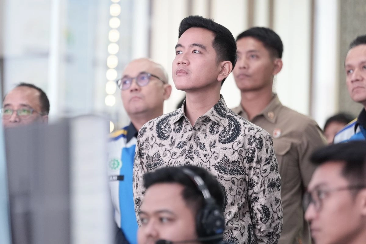 Gibran Minta Maaf ke JK, Usul Naikkan Harga BBM Tak Sesuai Arahan Prabowo