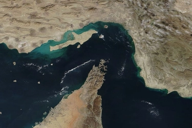Jalur Selat Hormuz Masih Macet meski Ada Gencatan Senjata AS-Iran, Kapal-kapal Ragu Lewat