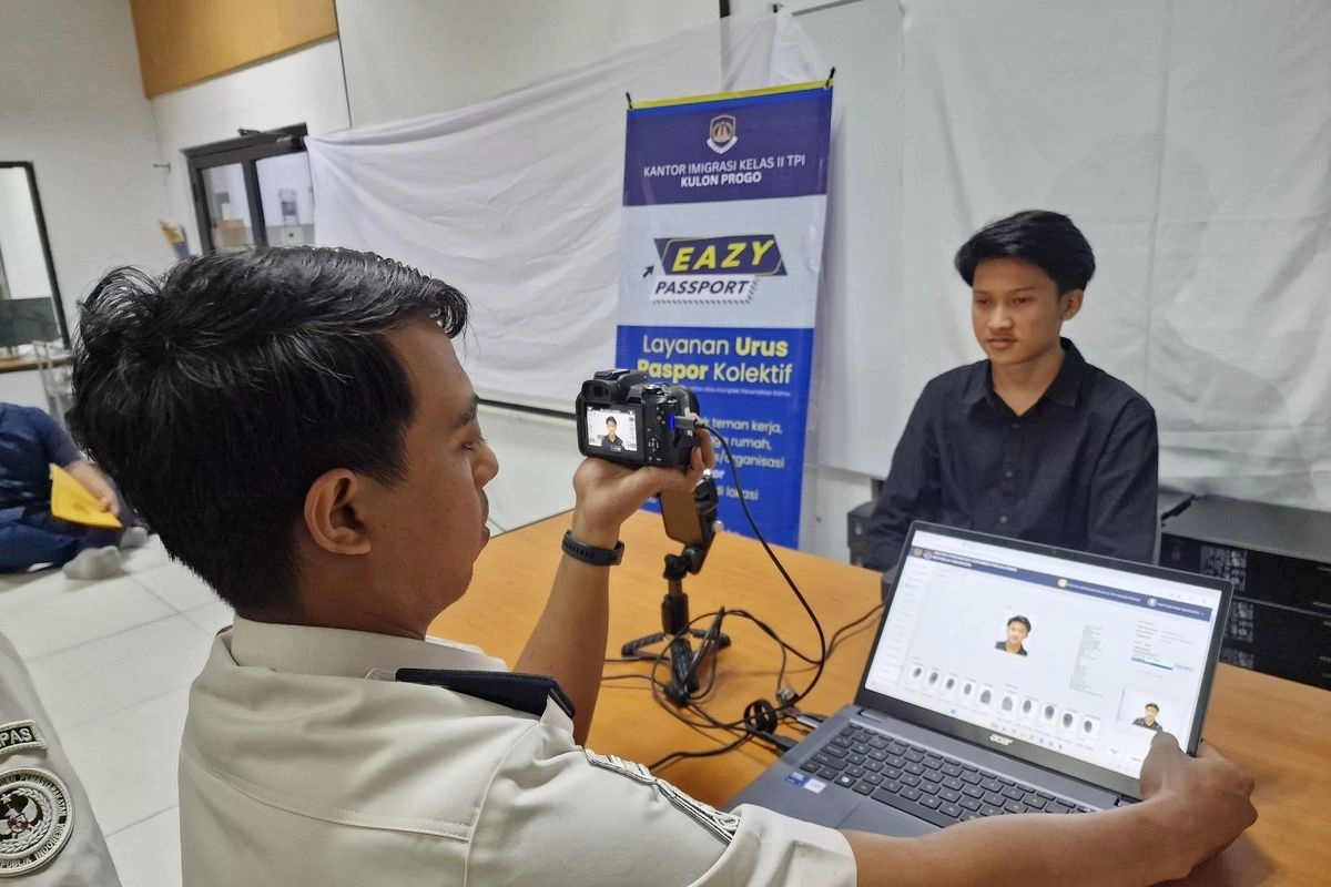Petugas Imigrasi Tak Ikut WFH, Layanan Imigrasi Berjalan Normal